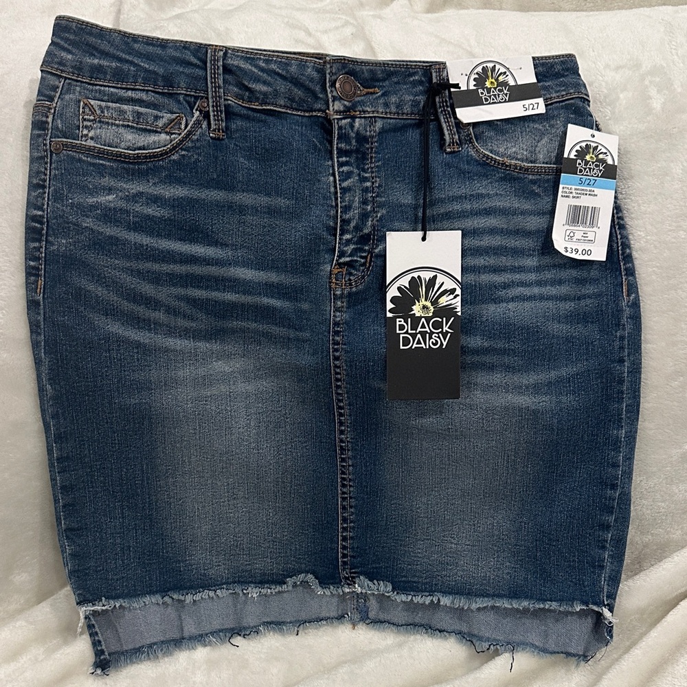 Black Daisy Blue Denim Skirt